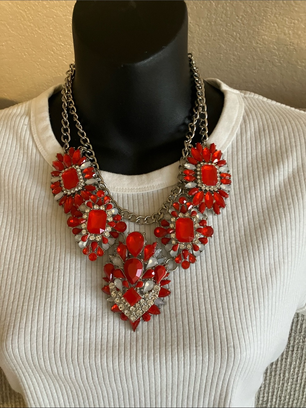 Vintage make a statement necklace
